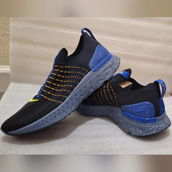 Nike Phantom React, New With Box - Picture 2 of 6
